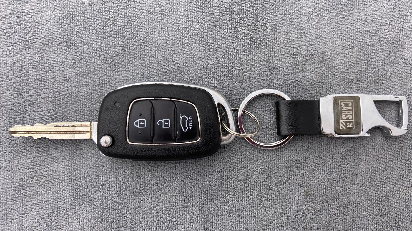 2016 Hyundai i20 Active 1.2 S, Petrol, Manual, 50,314 km, Key Close Up