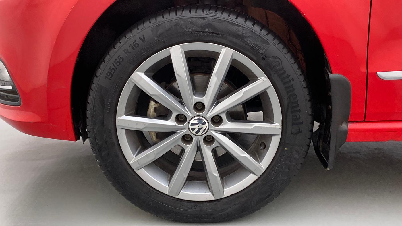 2019 Volkswagen Polo HIGH LINE PLUS 1.0, Petrol, Manual, 58,136 km, Left Front Wheel