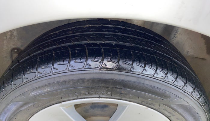 2019 Skoda Rapid AMBITION 1.6 MPI AT, Petrol, Automatic, 28,819 km, Left Rear Tyre Tread