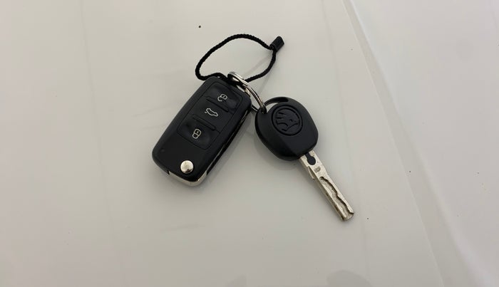 2019 Skoda Rapid AMBITION 1.6 MPI AT, Petrol, Automatic, 28,819 km, Key Close Up