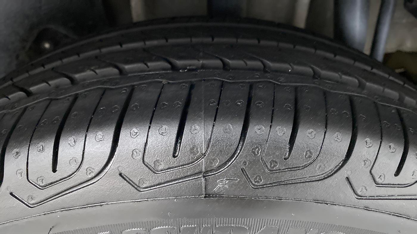 2018 Tata Tiago XZ 1.2 REVOTRON, Petrol, Manual, 38,133 km, Left Rear Tyre Tread