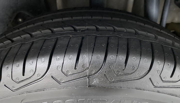 2018 Tata Tiago XZ 1.2 REVOTRON, Petrol, Manual, 38,133 km, Left Rear Tyre Tread