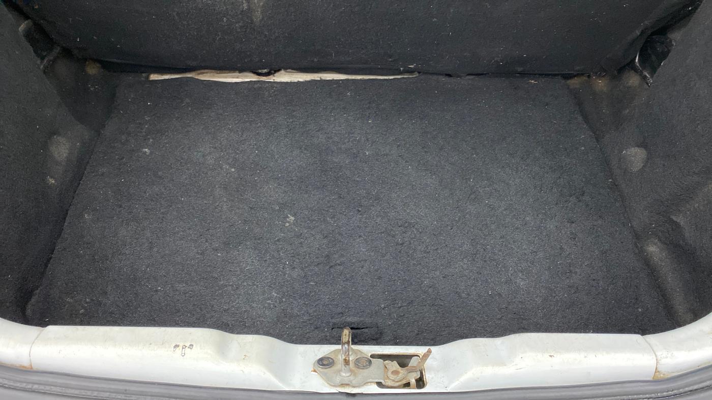 2018 Tata Tiago XZ 1.2 REVOTRON, Petrol, Manual, 38,133 km, Boot Inside