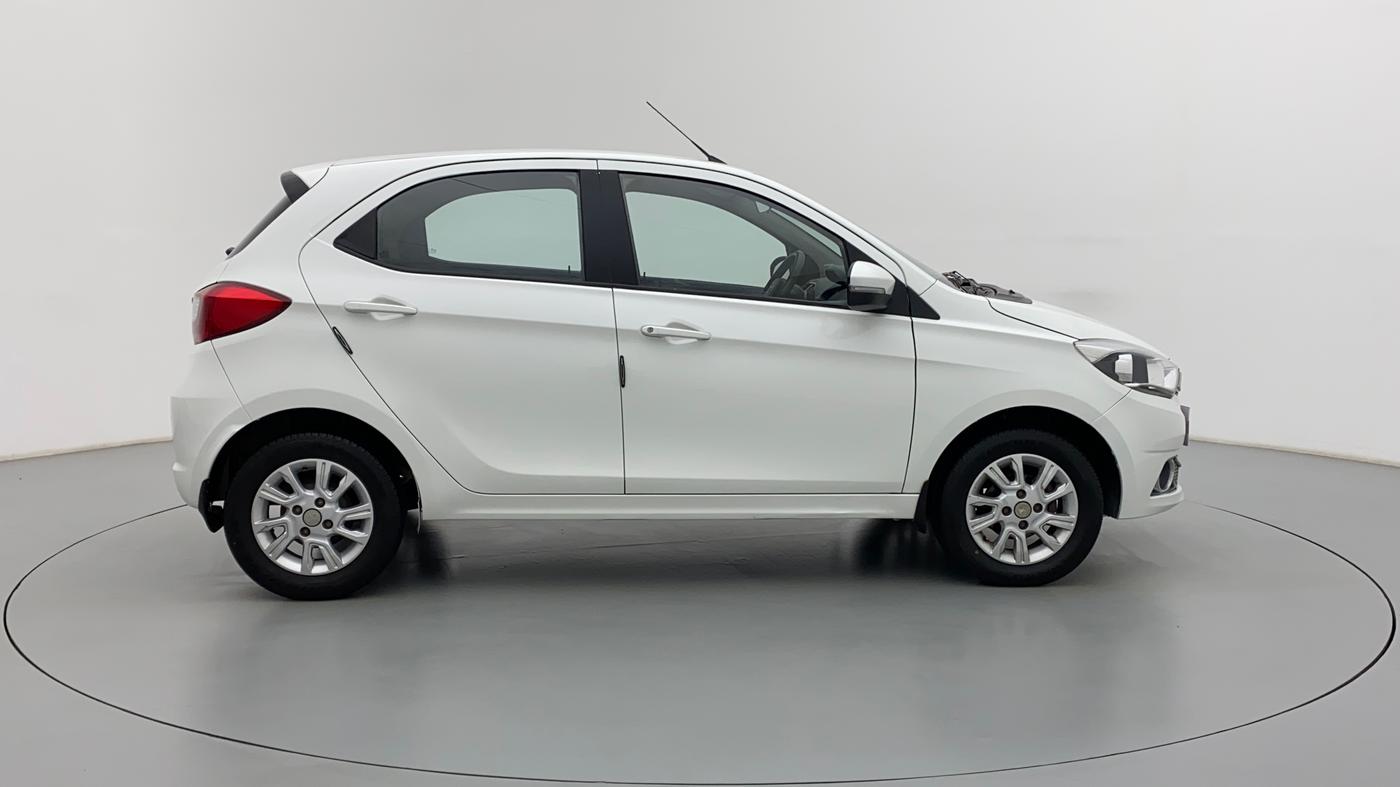 2018 Tata Tiago XZ 1.2 REVOTRON, Petrol, Manual, 38,133 km, Right Side View