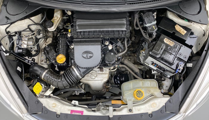 2018 Tata Tiago XZ 1.2 REVOTRON, Petrol, Manual, 38,133 km, Open Bonet