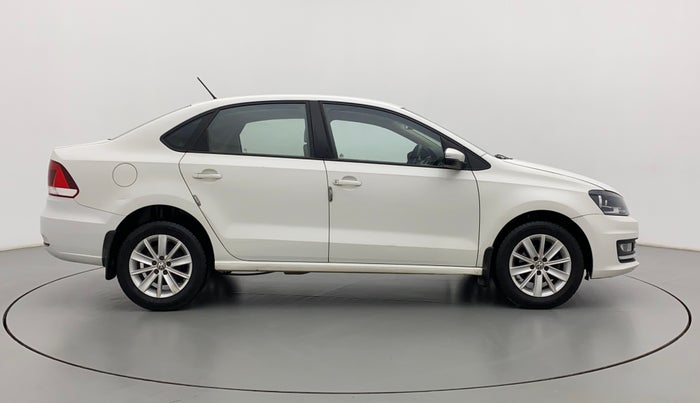 2017 Volkswagen Vento HIGHLINE PETROL AT, Petrol, Automatic, 1,14,298 km, Right Side View