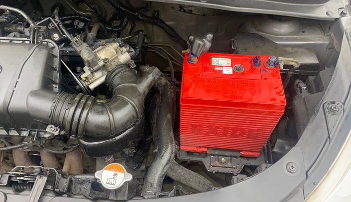 2014 Hyundai i10 SPORTZ 1.1, Petrol, Manual, 65,854 km, Engine View - Left