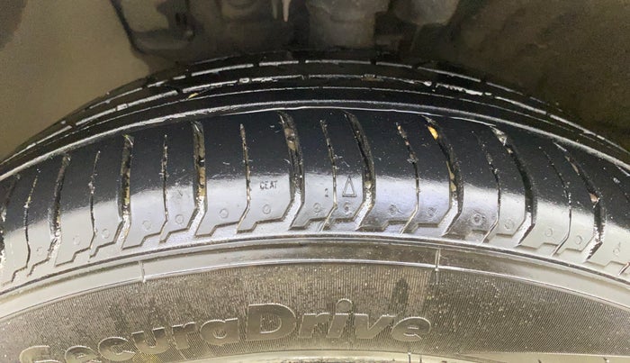 2018 Hyundai Verna 1.6 VTVT SX O, Petrol, Manual, 46,003 km, Left Front Tyre Tread
