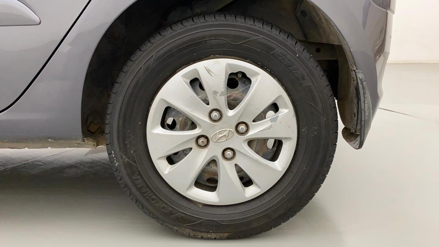 2013 Hyundai i10 SPORTZ 1.2 AT, Petrol, Automatic, 81,659 km, Left Rear Wheel