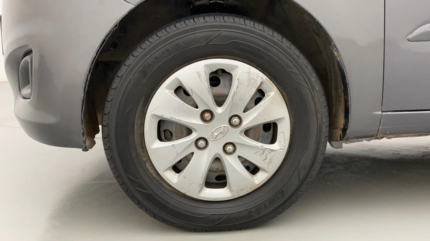 2013 Hyundai i10 SPORTZ 1.2 AT, Petrol, Automatic, 81,659 km, Left Front Wheel