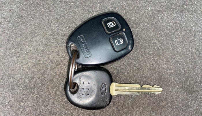 2013 Hyundai i10 SPORTZ 1.2, Petrol, Manual, 69,998 km, Key Close Up