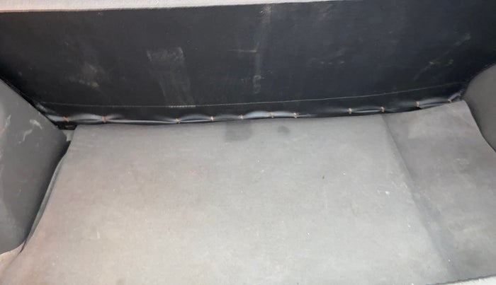 2013 Hyundai i10 SPORTZ 1.2, Petrol, Manual, 69,998 km, Boot Inside