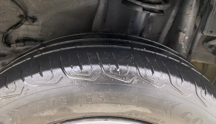 2022 Tata Tiago XT CNG, CNG, Manual, 90,622 km, Left Rear Tyre Tread