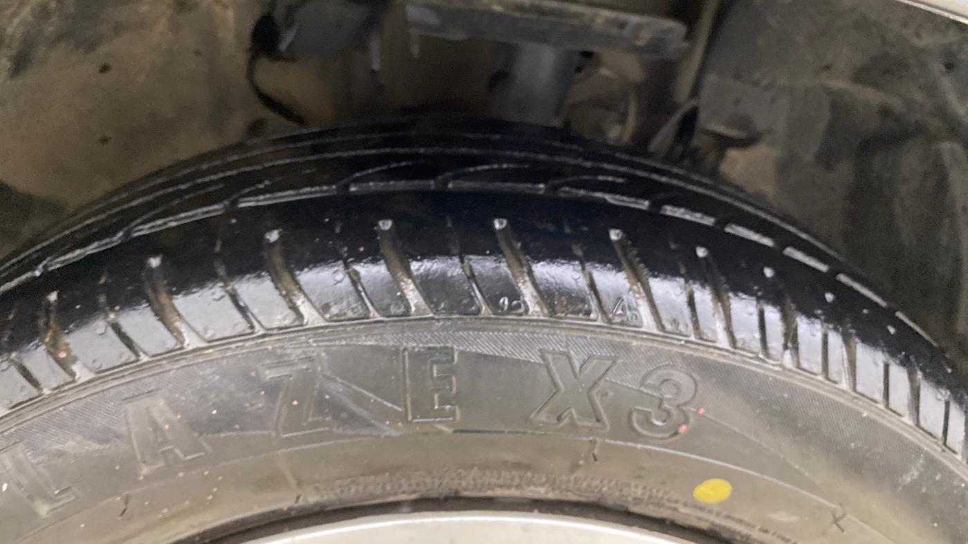 2022 Tata Tiago XT CNG, CNG, Manual, 90,707 km, Right Front Tyre Tread