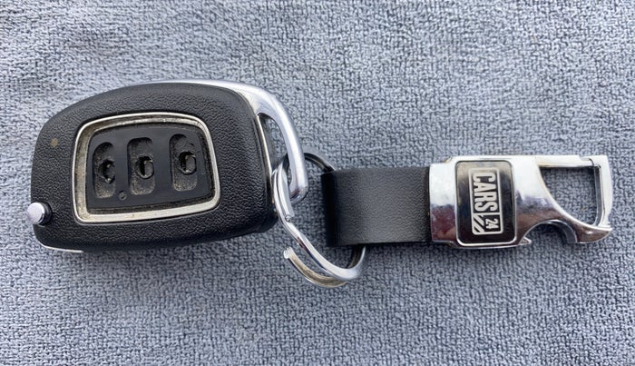 2014 Hyundai Xcent S 1.2 OPT, Petrol, Manual, 90,246 km, Key Close Up