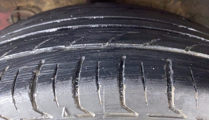 2014 Hyundai Xcent S 1.2 OPT, Petrol, Manual, 90,246 km, Right Rear Tyre Tread