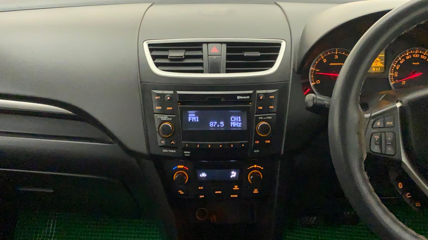 2015 Maruti Swift ZDI, Diesel, Manual, 1,08,230 km, Air Conditioner