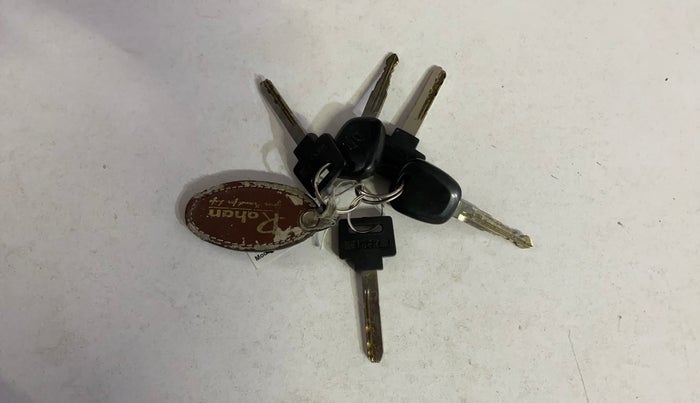 2014 Maruti Celerio VXI, Petrol, Manual, 56,001 km, Key Close Up