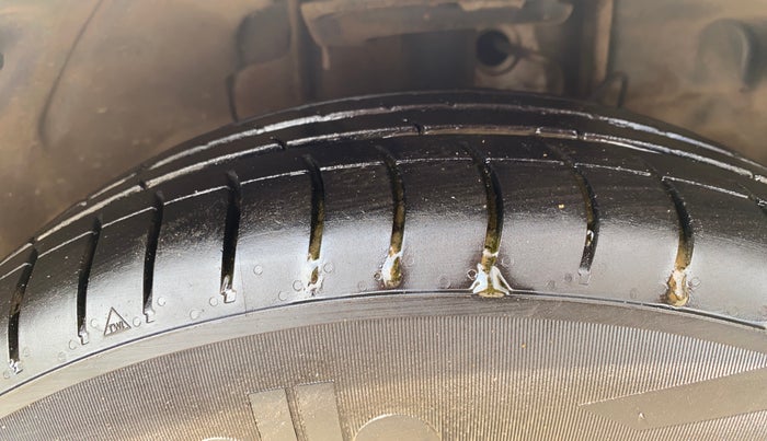 2023 Tata TIGOR XM CNG, CNG, Manual, 43,477 km, Right Front Tyre Tread