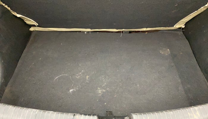 2016 Hyundai Grand i10 SPORTZ 1.2 KAPPA VTVT, Petrol, Manual, 86,371 km, Boot Inside