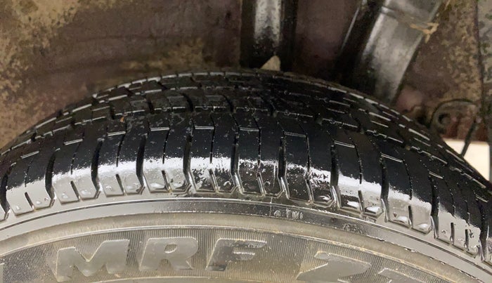 2016 Hyundai Grand i10 SPORTZ 1.2 KAPPA VTVT, Petrol, Manual, 86,371 km, Left Rear Tyre Tread