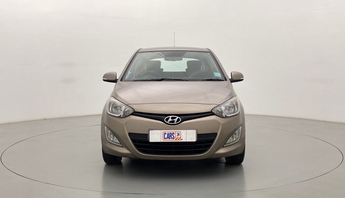 2013 Hyundai i20 SPORTZ 1.4 AT VTVT, Petrol, Automatic, 22,621 km, Front