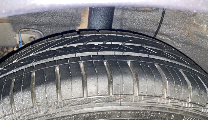 2019 Hyundai Grand i10 SPORTZ 1.2 KAPPA VTVT, Petrol, Manual, 71,497 km, Right Rear Tyre Tread