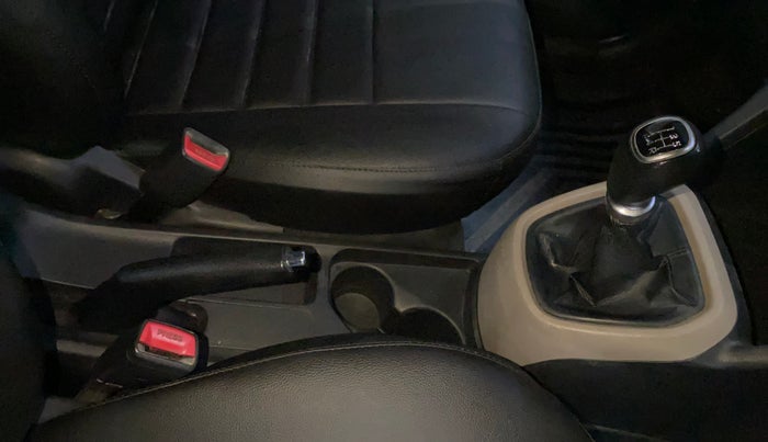 2019 Hyundai Grand i10 SPORTZ 1.2 KAPPA VTVT, Petrol, Manual, 71,497 km, Gear Lever