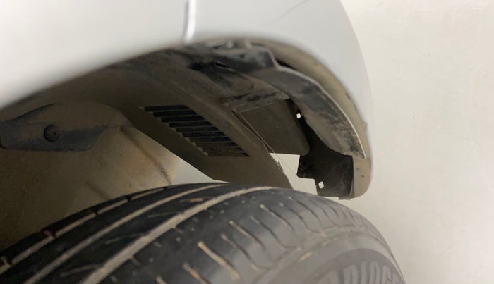 2011 Hyundai i20 MAGNA (O) 1.2, Petrol, Manual, 67,192 km, Right fender - Lining loose