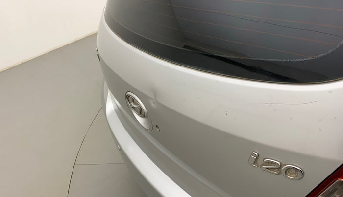 2011 Hyundai i20 MAGNA (O) 1.2, Petrol, Manual, 67,192 km, Dicky (Boot door) - Minor scratches