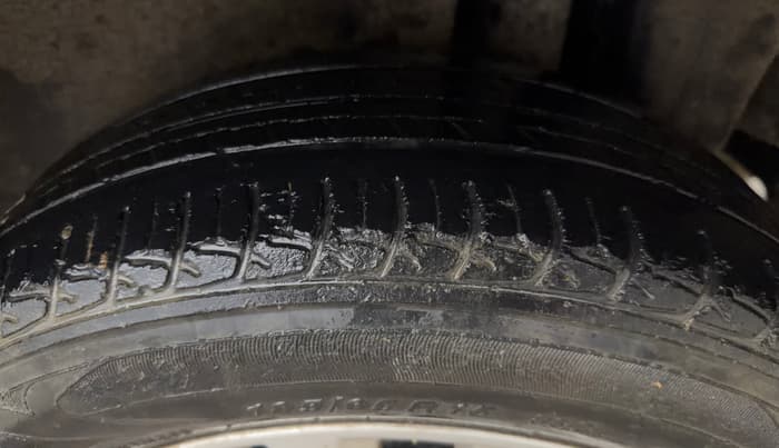 2018 Maruti Ciaz ZETA 1.4  MT PETROL, Petrol, Manual, 79,792 km, Left Rear Tyre Tread