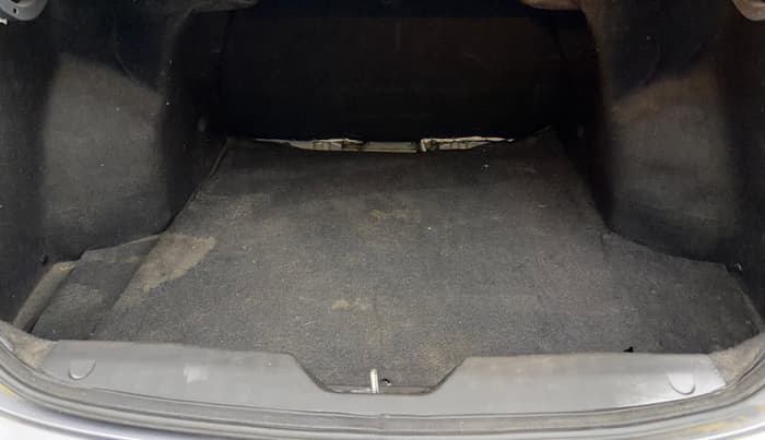 2018 Maruti Ciaz ZETA 1.4  MT PETROL, Petrol, Manual, 79,792 km, Boot Inside