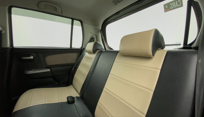 2016 Maruti Wagon R 1.0 VXI (O) AMT, Petrol, Automatic, 73,206 km, Right Side Rear Door Cabin