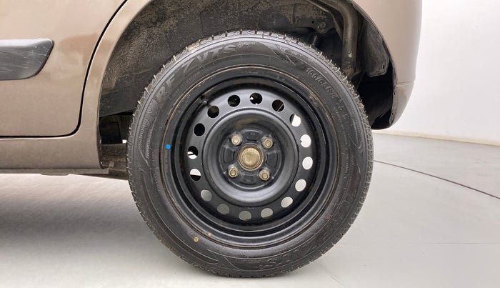 2016 Maruti Wagon R 1.0 VXI (O) AMT, Petrol, Automatic, 73,206 km, Left Rear Wheel