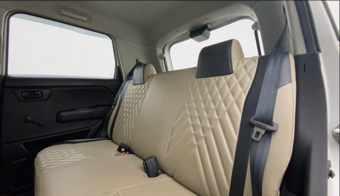 2022 Maruti New Wagon-R LXI CNG 1.0, CNG, Manual, 13,586 km, Right Side Rear Door Cabin