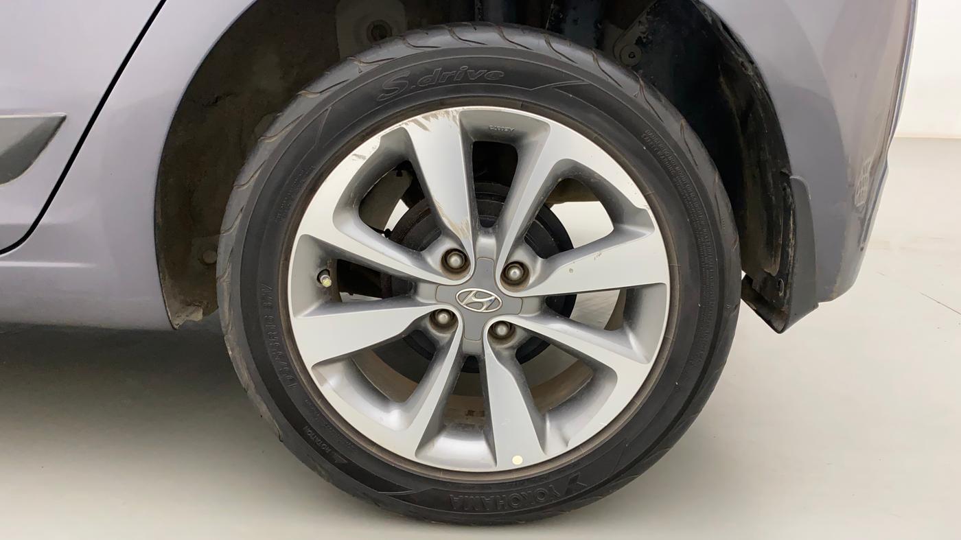 2016 Hyundai Elite i20 ASTA 1.4 CRDI (O), Diesel, Manual, 68,733 km, Left Rear Wheel