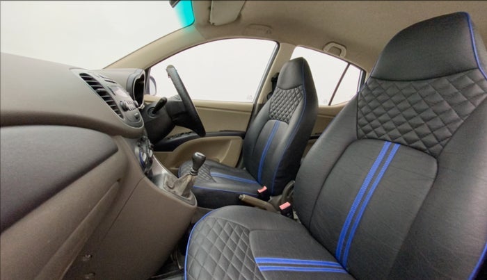 2011 Hyundai i10 SPORTZ 1.2, Petrol, Manual, 60,090 km, Right Side Front Door Cabin