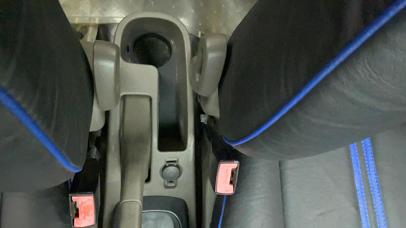 2011 Hyundai i10 SPORTZ 1.2, Petrol, Manual, 60,090 km, Driver Side Adjustment Panel