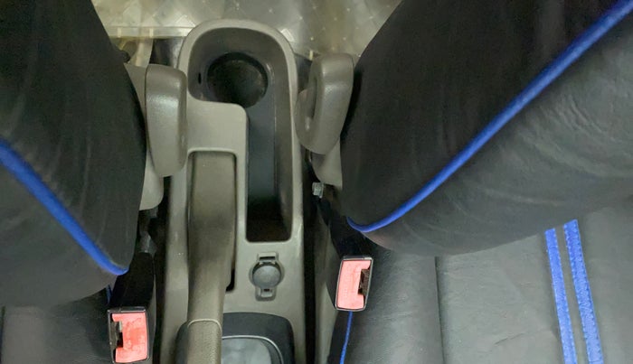 2011 Hyundai i10 SPORTZ 1.2, Petrol, Manual, 60,090 km, Driver Side Adjustment Panel