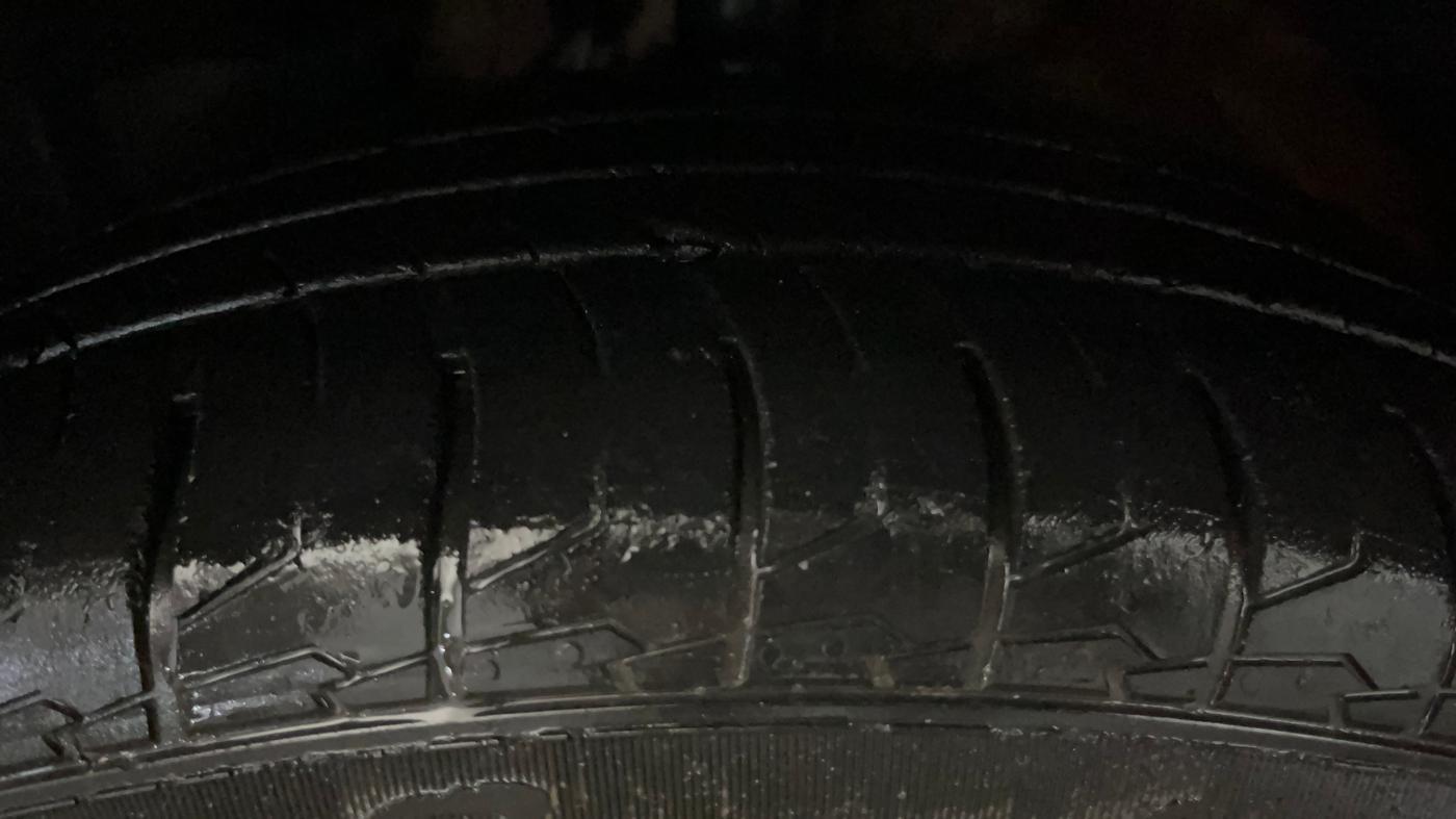 2020 MG HECTOR SHARP 1.5 DCT PETROL, Petrol, Automatic, 94,648 km, Left Front Tyre Tread
