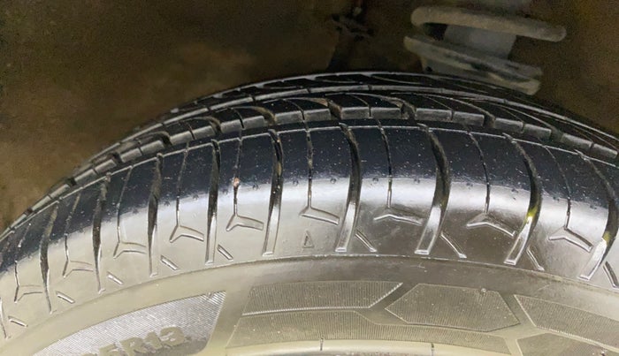 2017 Maruti Alto K10 VXI, Petrol, Manual, 20,596 km, Right Front Tyre Tread