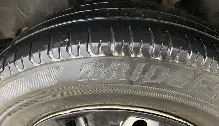 2020 Maruti Swift LXI, Petrol, Manual, 86,181 km, Left Rear Tyre Tread