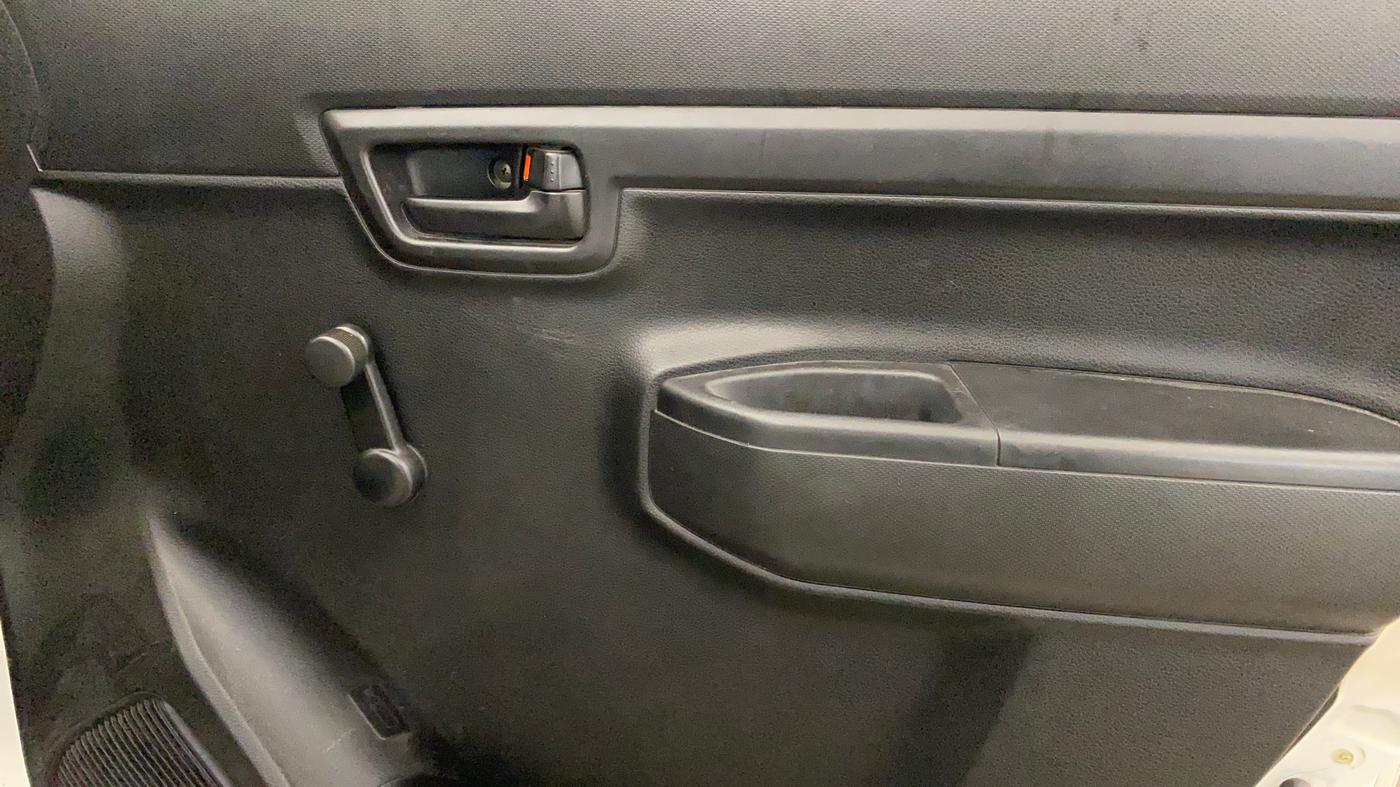 2023 Maruti S PRESSO LXI, Petrol, Manual, 45,934 km, Driver Side Door Panels Control
