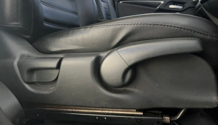 2019 Honda WR-V 1.2L I-VTEC VX MT, Petrol, Manual, 38,250 km, Driver Side Adjustment Panel