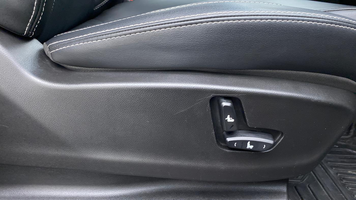 2020 MG HECTOR SHARP DCT PETROL, Petrol, Automatic, 19,498 km, Driver Side Adjustment Panel
