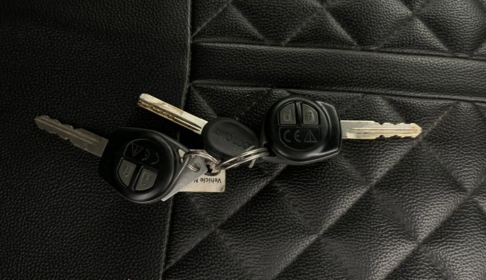 2019 Maruti Baleno DELTA PETROL 1.2, Petrol, Manual, 40,697 km, Key Close Up