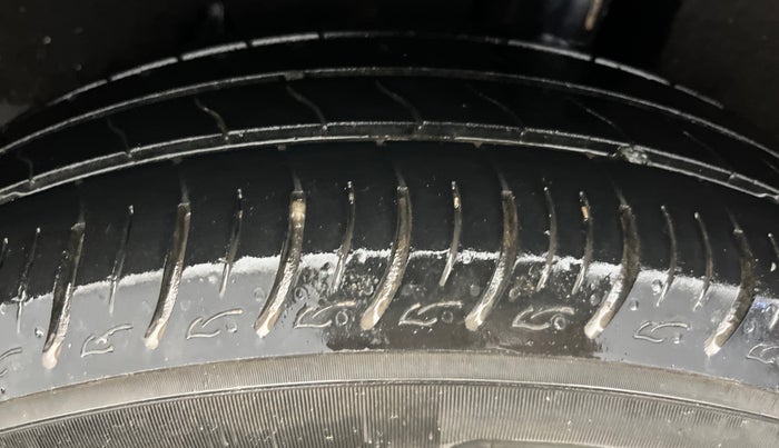 2019 Maruti Baleno DELTA PETROL 1.2, Petrol, Manual, 40,697 km, Left Rear Tyre Tread