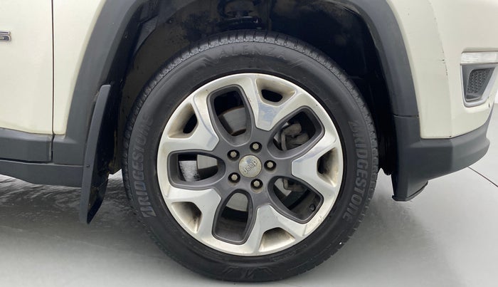 2020 Jeep Compass LIMITED PLUS 2.0 DIESEL 4X4 AT, Diesel, Automatic, 60,897 km, Right Front Wheel