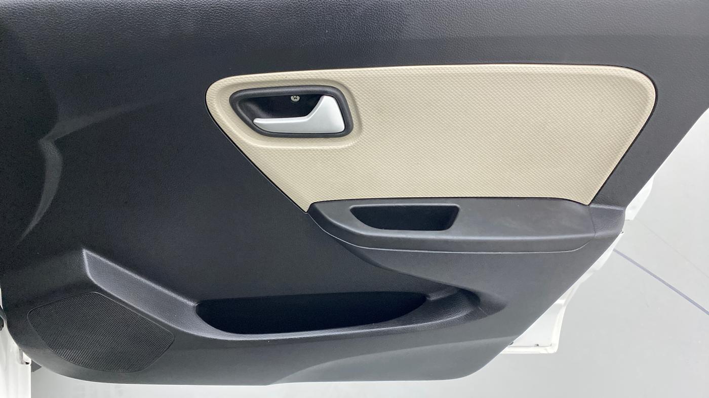 2021 Maruti Alto LXI, Petrol, Manual, 21,794 km, Driver Side Door Panels Control