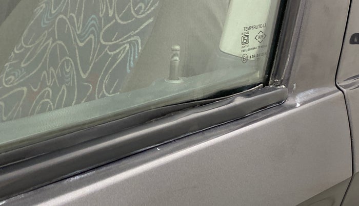 2013 Maruti Alto 800 VXI, Petrol, Manual, 75,470 km, Front passenger door - Weather strip has minor damage